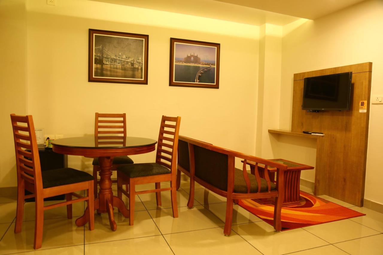 Saas Residency Hotell Kozhikode Eksteriør bilde