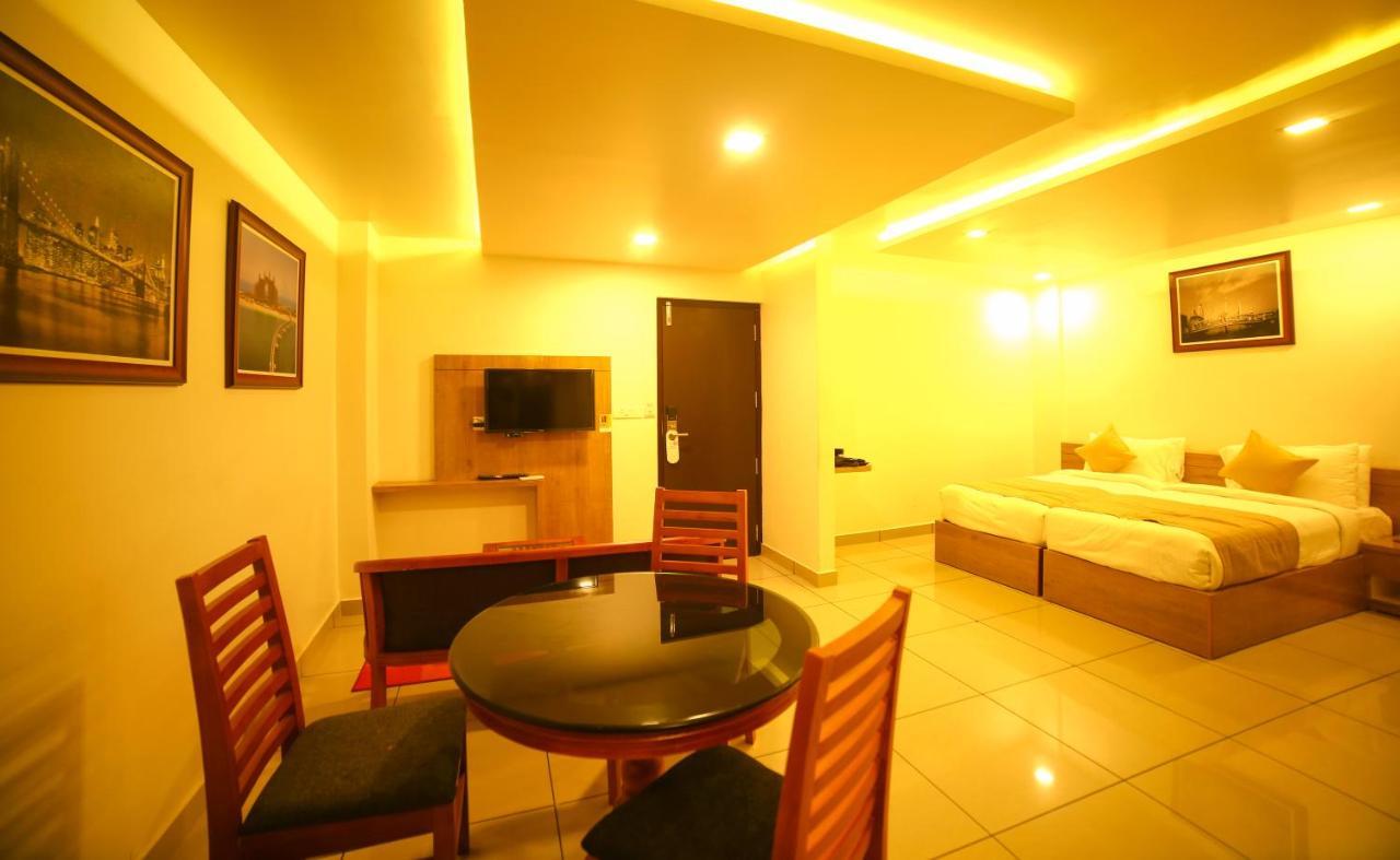 Saas Residency Hotell Kozhikode Eksteriør bilde